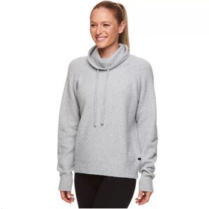 ELLEN TRACY Woman’s Grey Sweatshirt